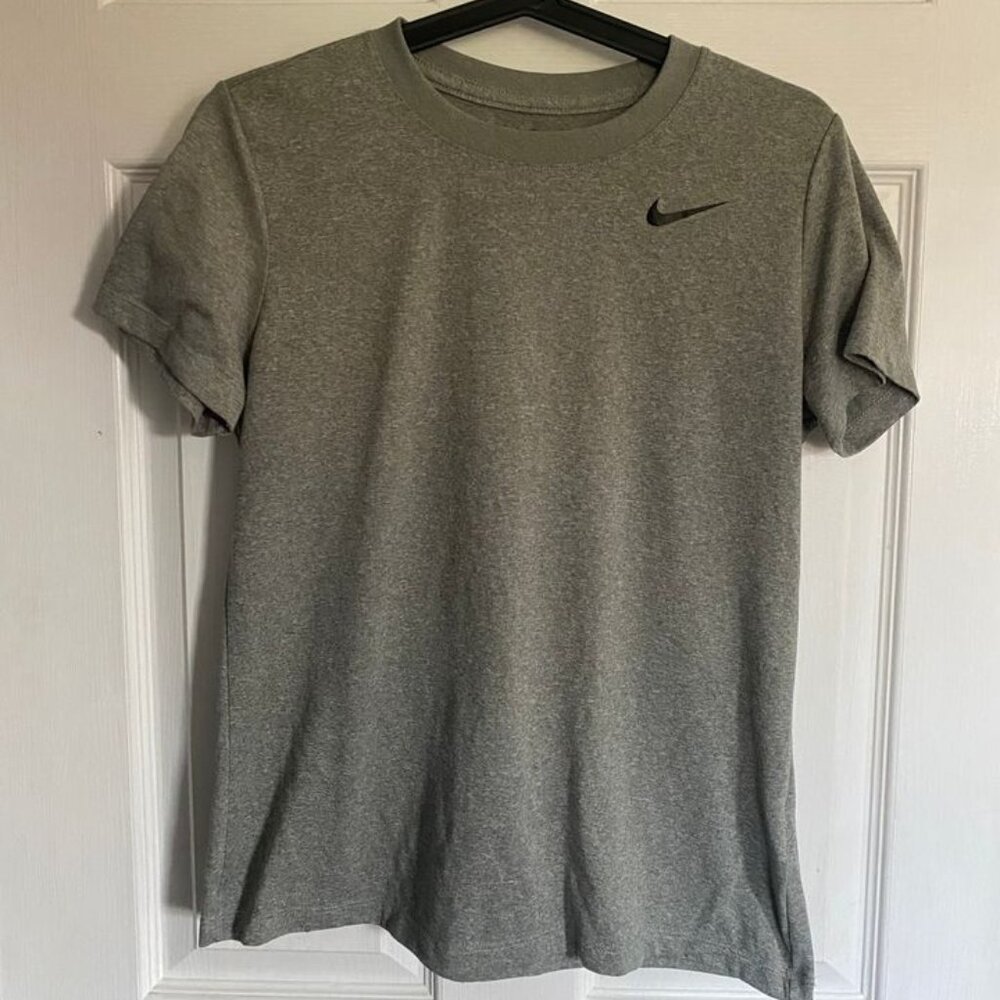 Nike Women's Dri-Fit Workout Shirt